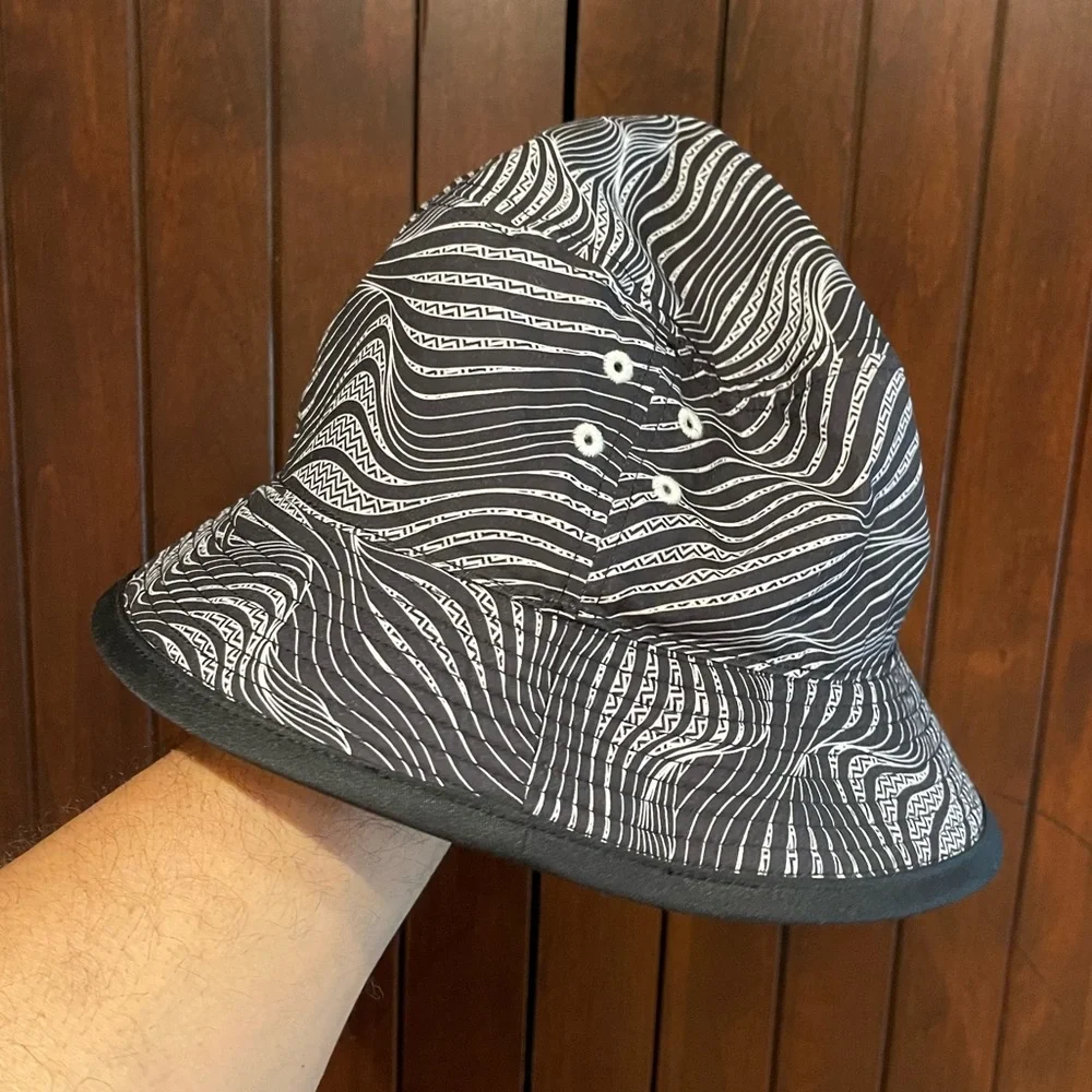 Bucket hat - Picture 4 of 8